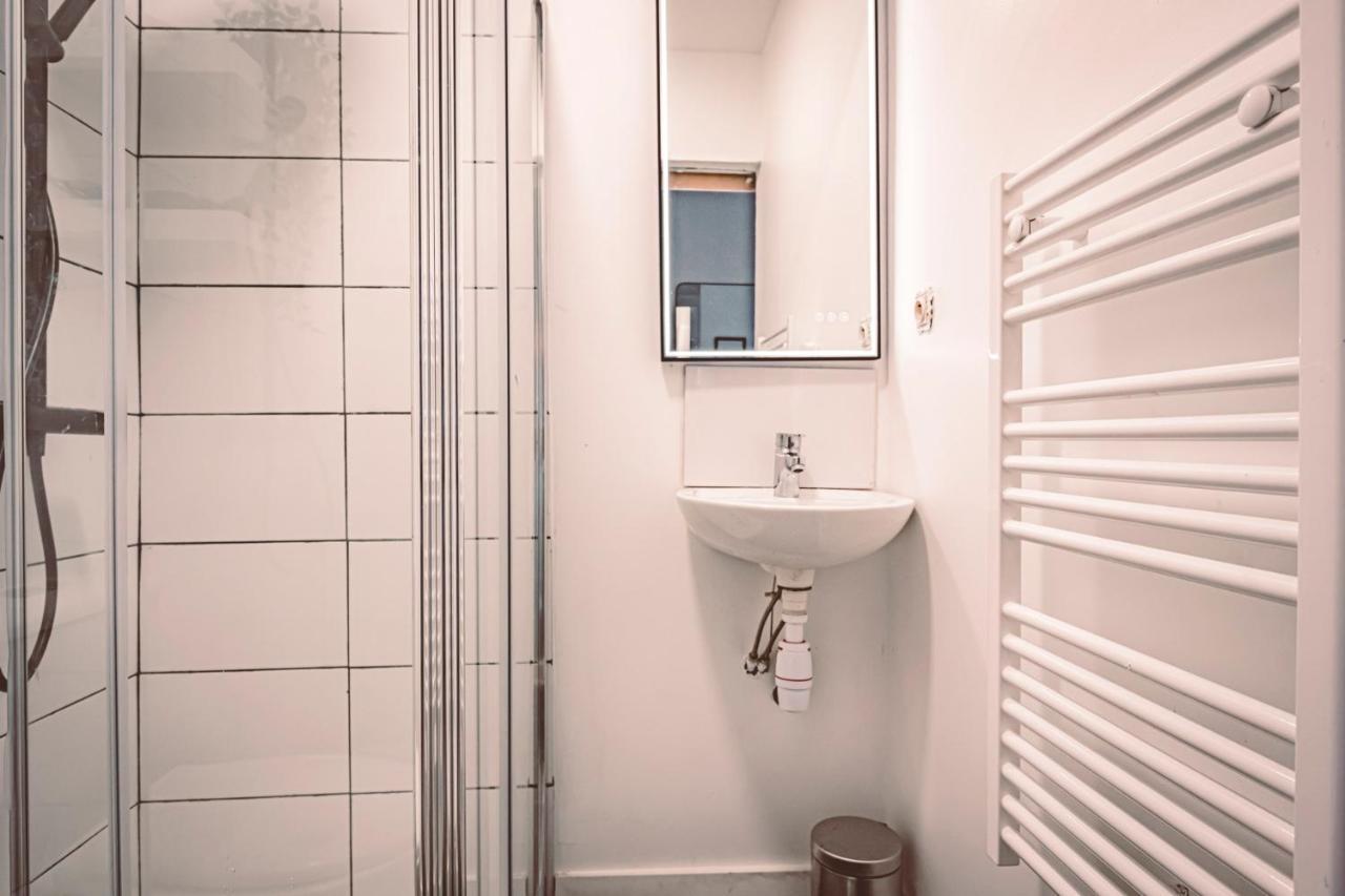 La Suite - Paisible Et A Deux Pas De La Gare Reims Exterior foto