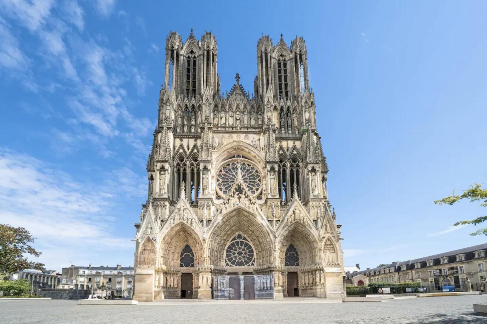 La Suite - Paisible Et A Deux Pas De La Gare Reims Exterior foto